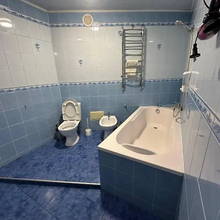 D-luxe 6 *